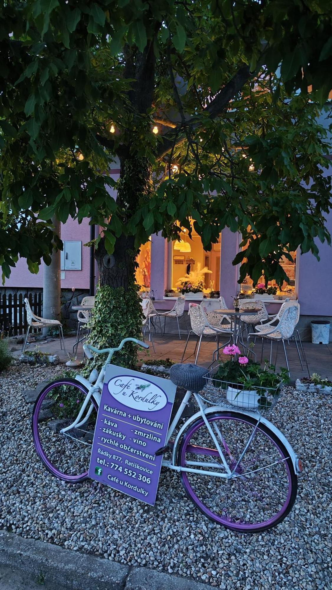 Apartman Cafe U Kordulky Ratiskovice Экстерьер фото