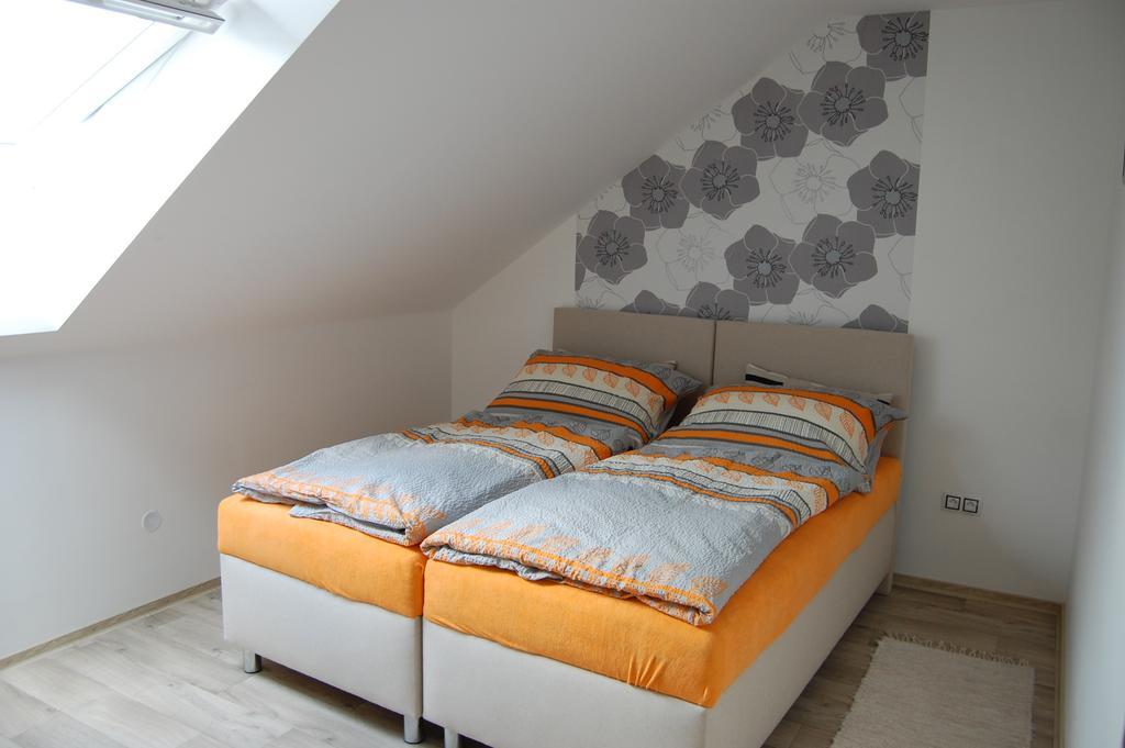 Apartman Cafe U Kordulky Ratiskovice Экстерьер фото